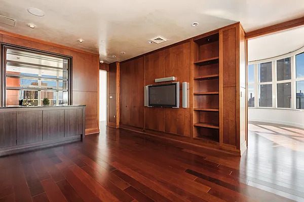 Rented by Brown Harris Stevens | media 12