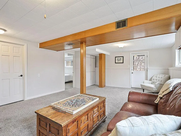 11301 Friar Ln — Photo 25