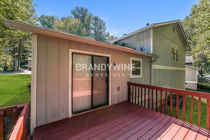 1467 Muirfield Dr — Photo 18