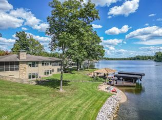 9637 W Ludlow Ct, Columbus, IN 47201