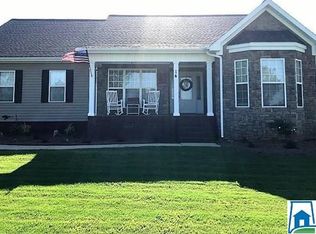 14 Castleberry St, Jacksonville, AL 36265