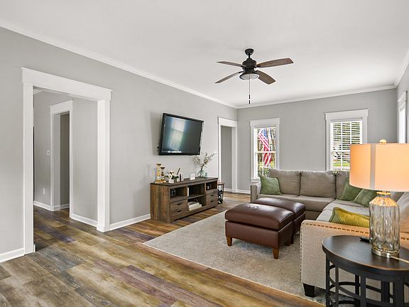 5th image of 209 Texanna Way