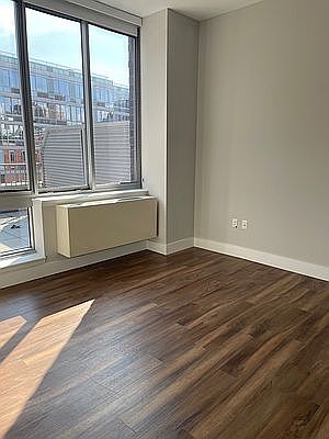 4th image of 22 E 1st St Penthouse 7