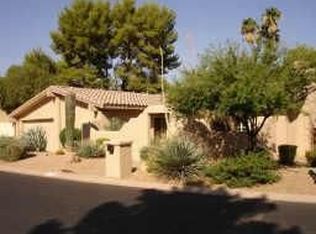 9238 N Arroya Vista Dr E, Phoenix, AZ 85028