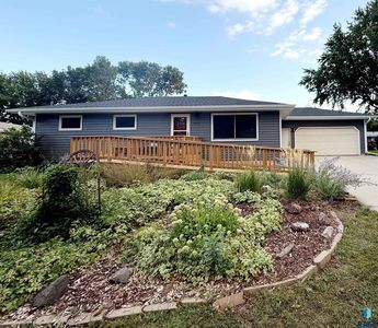 4705 W 38th St, Sioux Falls, SD, 57106