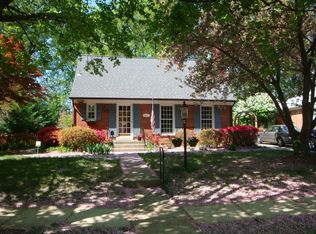 9606 Cable Dr, Kensington, MD 20895