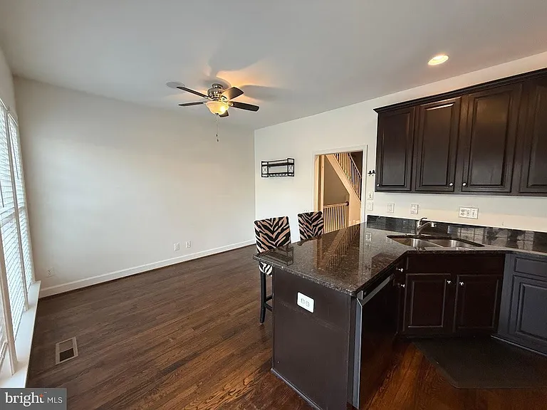 175 Great Laurel Sq SE — Photo 8