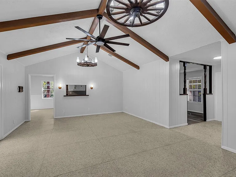 23311 Nichols Sawmill Rd — Photo 3