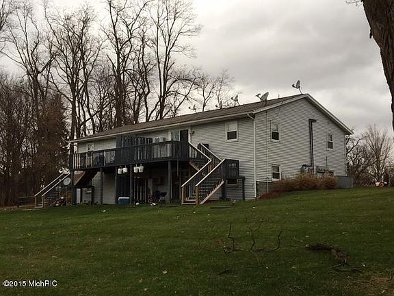3rd image of 2535 7th St