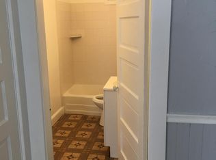 270 Washington St #3R, Salem, MA 01970