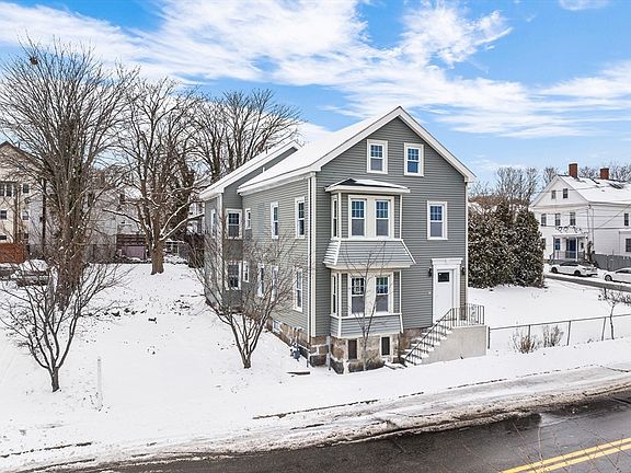 2nd image of 1587 Purchase St