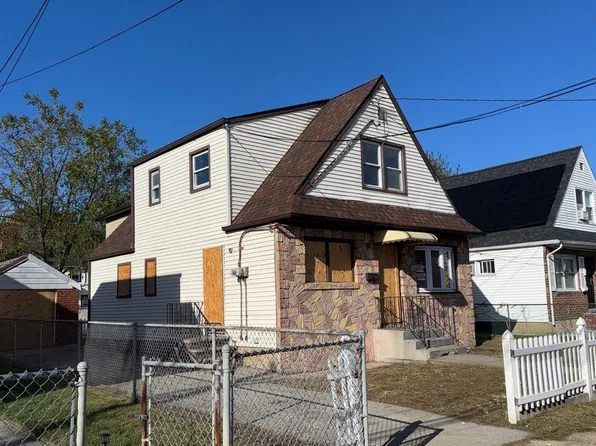 114-88 177th Place, Saint Albans, NY 11434