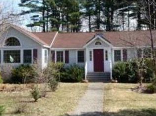 292 Main St, Medfield, MA 02052