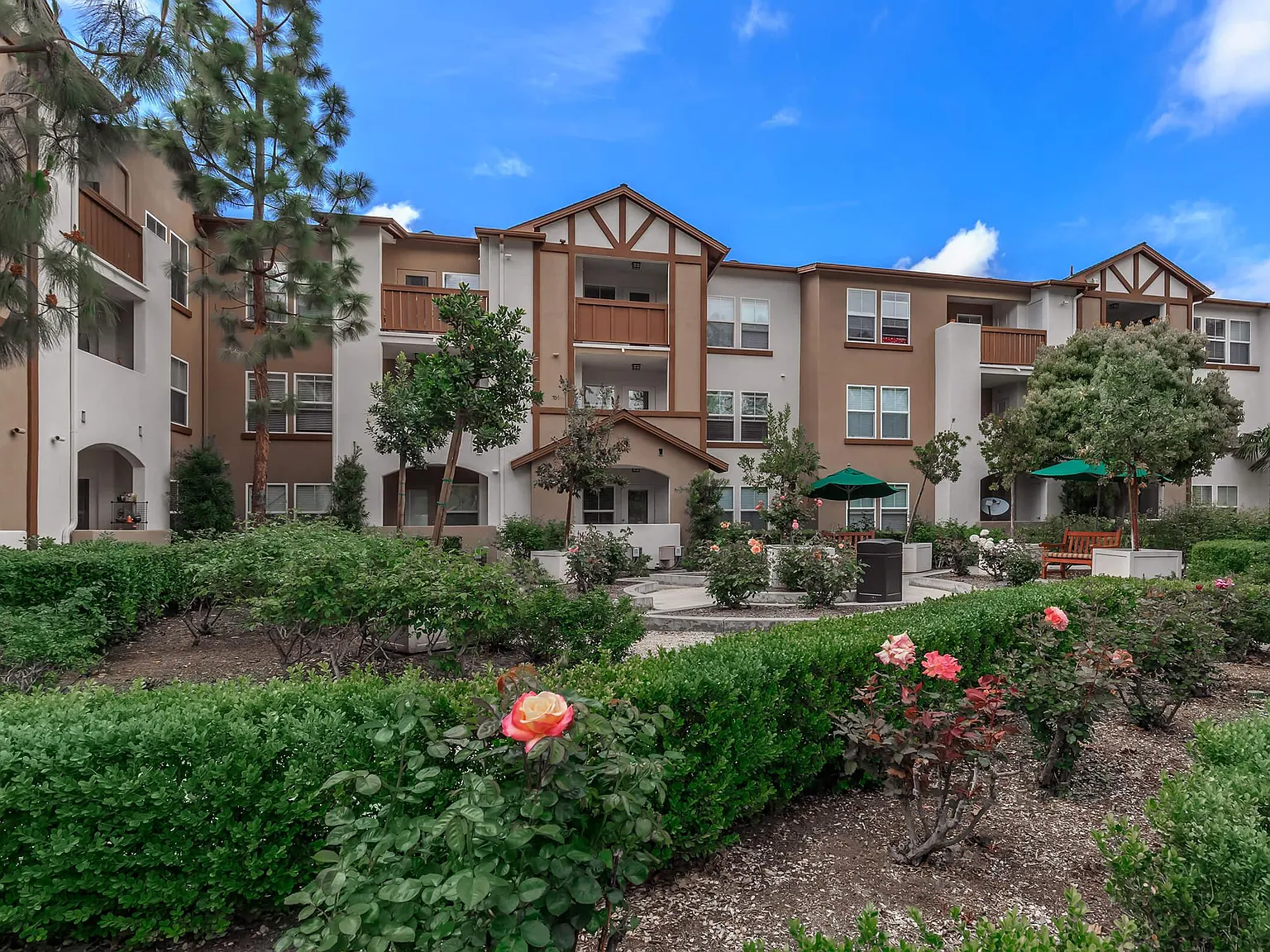 Heritage Park Senior Apartment Homes — Photo 1