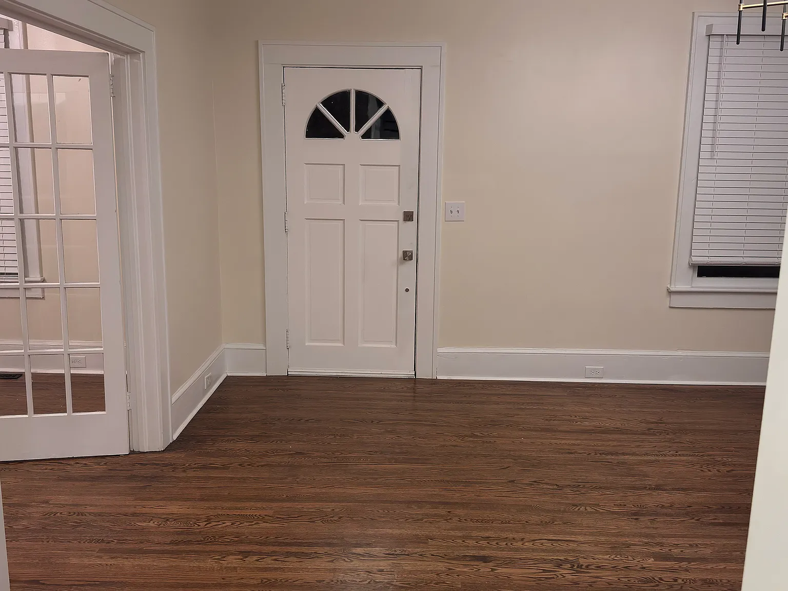 25 E Earle St — Photo 4