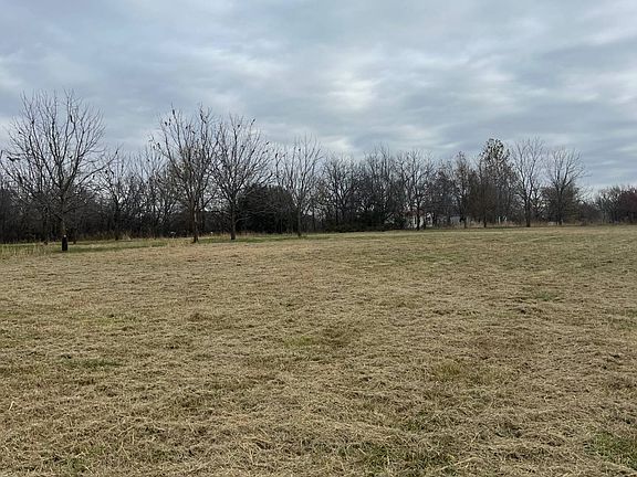 2nd image of 3494 Wildcat Creek Blvd