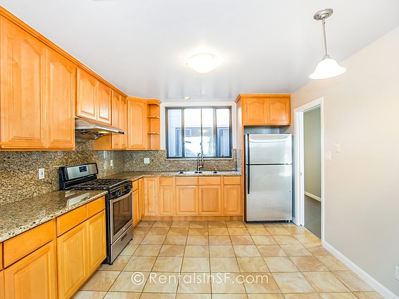 3rd image of 480 31st Ave