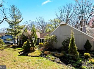 5694 S Deer Run Rd, Doylestown, PA 18902