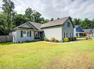 409 Kinnakeet Ln, New Bern, NC 28562