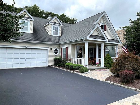 2nd image of 112 Golden Spruce Dr