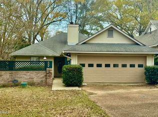126 Mallard Pointe Dr, Madison, MS 39110