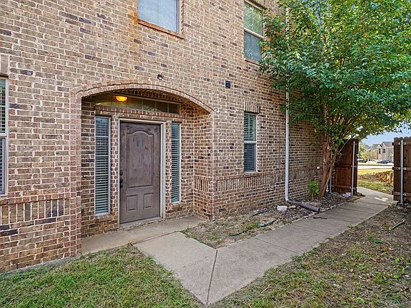 3rd image of 4115 Florence Dr