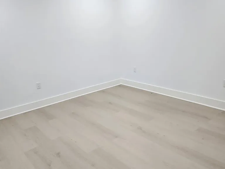 6239 Carver Rd — Photo 13