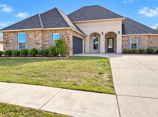 4375 Bayou Plantation Dr, Addis, LA 70710