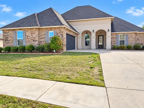 4375 Bayou Plantation Dr, Addis, LA 70710