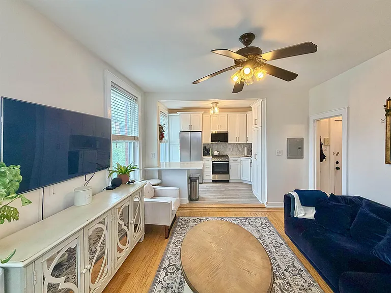 740 Washington St #6 — Photo 19