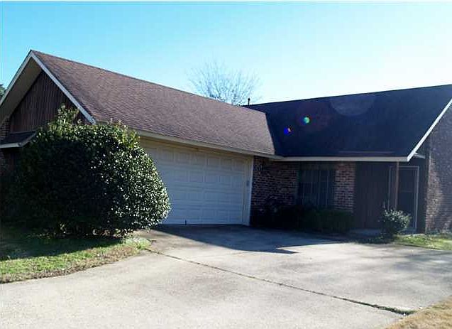 1st image of 5816 Ainsworth Dr