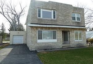 1st image of 13829 W Greenfield Ave