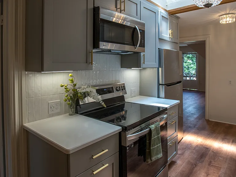29 Lincoln Ave #3 — Photo 18