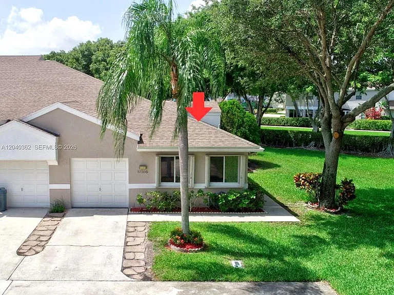 9238 Vineland Ct #G — Photo 1