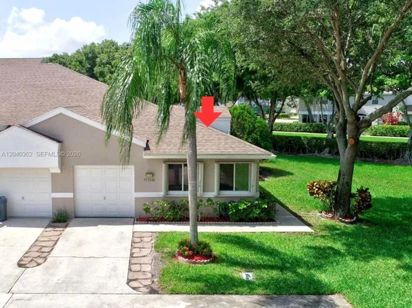 9238 Vineland Ct APT G, Boca Raton, FL 33496