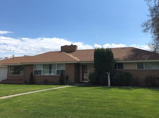 786 E Highland Ave, Hermiston, OR 97838