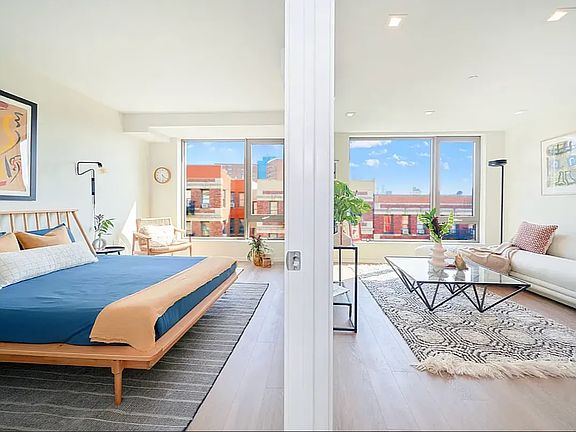 4th image of 521 W 134th St #4D