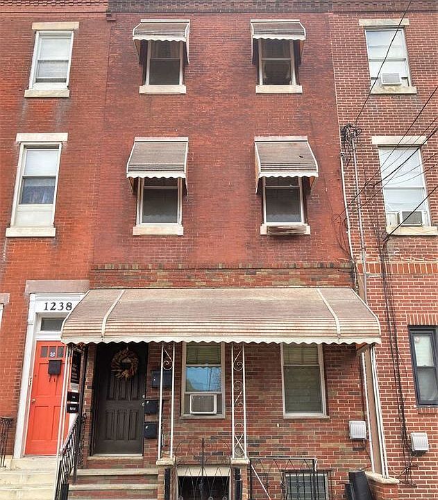 1st image of 1236 S 10th St #2