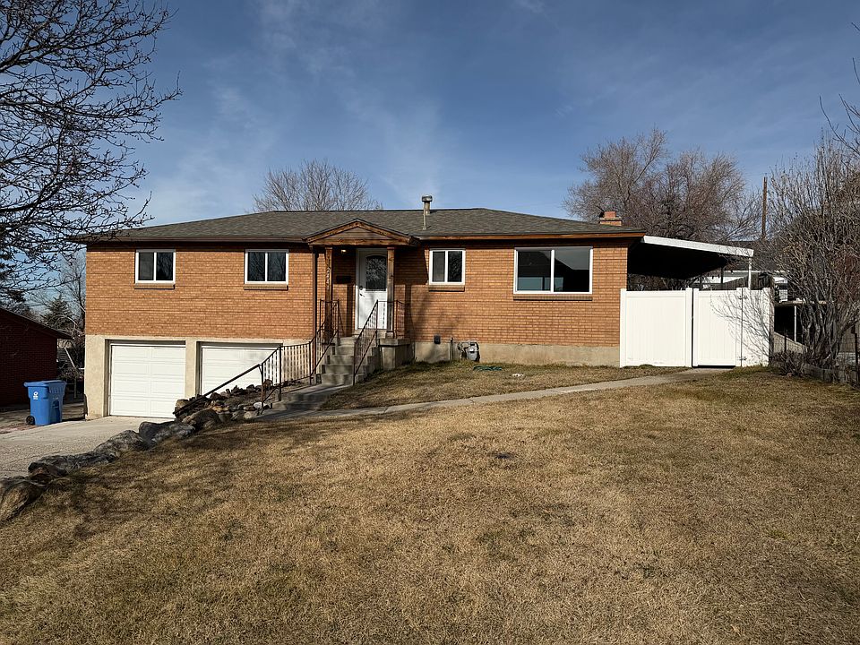 1st image of 2441 E Ellisonwoods Ave