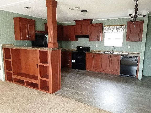 3rd image of 7206 Sugarbin St