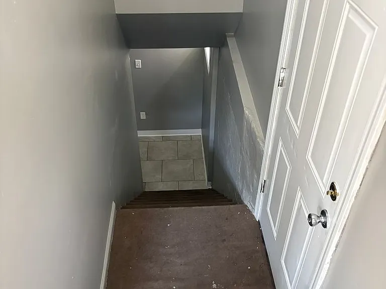 538 Dallas St — Photo 11