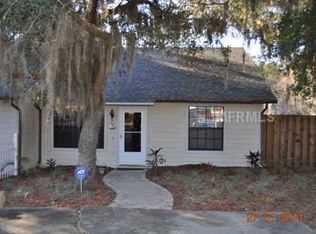 1422 Plymouth Ave, Mount Dora, FL 32757