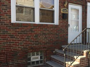1542 S 27th St, Philadelphia, PA 19146