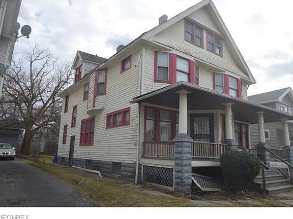 2nd image of 9620 Fuller Ave