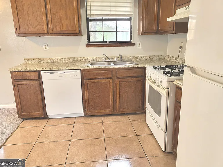 318 River Oak Dr — Photo 8