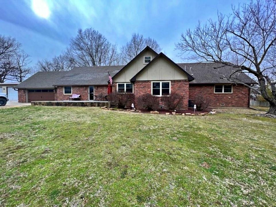 106 S Dittman St, Frontenac, KS 66763 Zillow