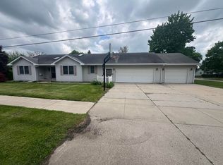 72 E Brink St, Grant, MI 49327