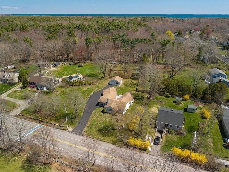 510 Sagamore Rd — Photo 23