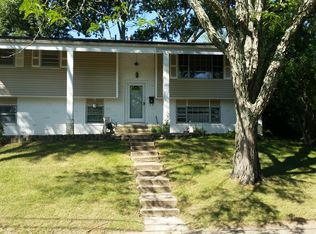 6 California Dr, Jackson, NJ