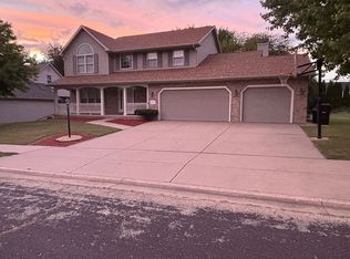 2315 W Murphy Dr, Dunlap, IL 61525